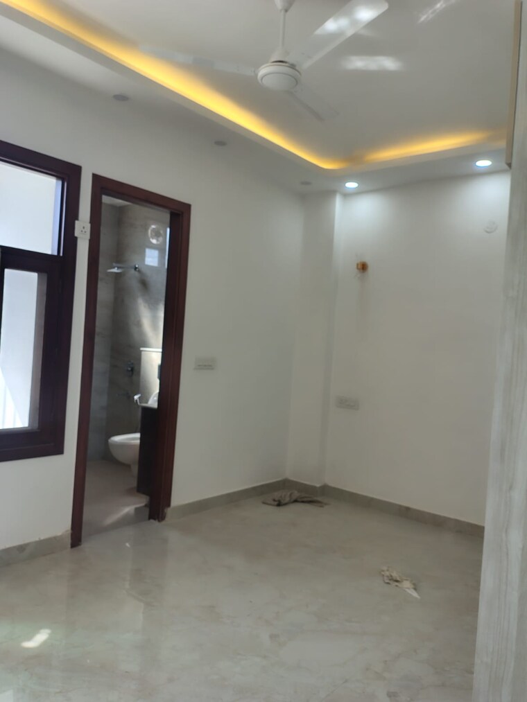 Room, malviya nagar 3 Bedroom 1800 Sq.Ft. Builder Floor In Malviya Nagar Delhi 9315193