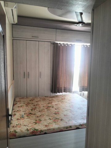 Bedroom in 2 BHK Apartment at Kubera Park, Kondhwa – for Rent