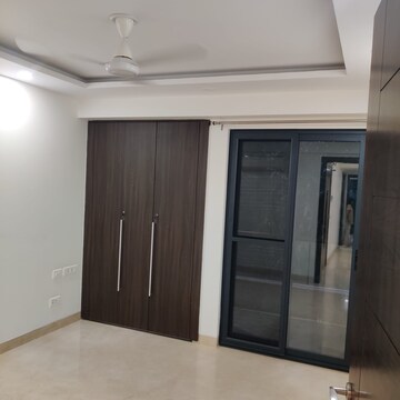 Room in 3 BHK Builder Floor at Gulmohar Park – for Rent