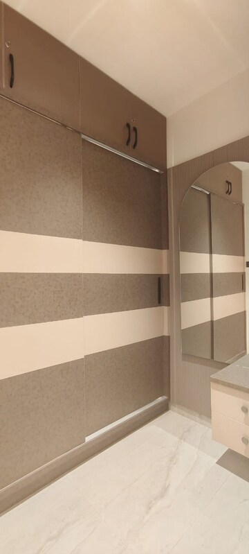 Furnished Amenities in 3 BHK Apartment at Grand View Jubilee Hills, Jubilee Hills – for Rent