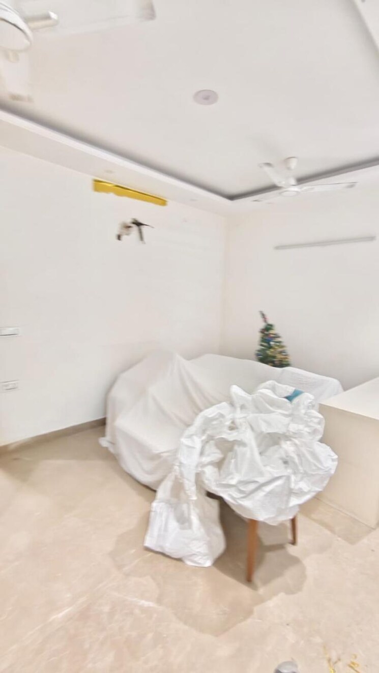 Bathroom, kalkaji 2 Bedroom 900 Sq.Ft. Builder Floor In Kalkaji Delhi 9315194