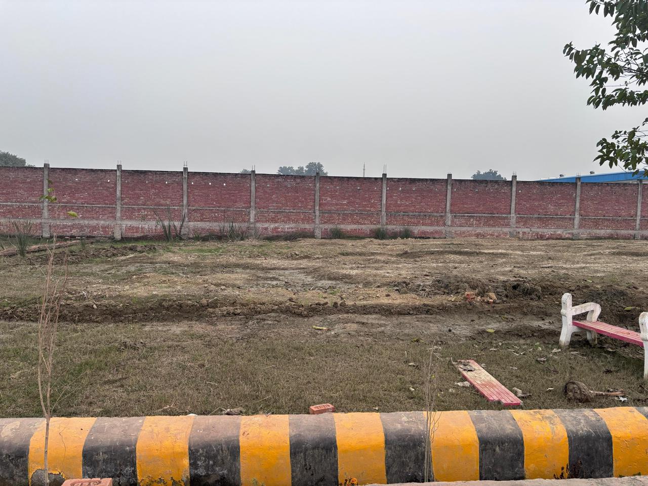 Plot For Sale in Kashi Enclave 