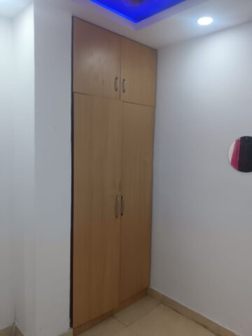 Furnished Amenities in 2 BHK Builder Floor at Panchsheel Vihar – for Rent