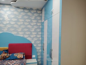 Furnished Amenities in 3.5 BHK Apartment at Omaxe R2, Gomti Nagar – for Sale