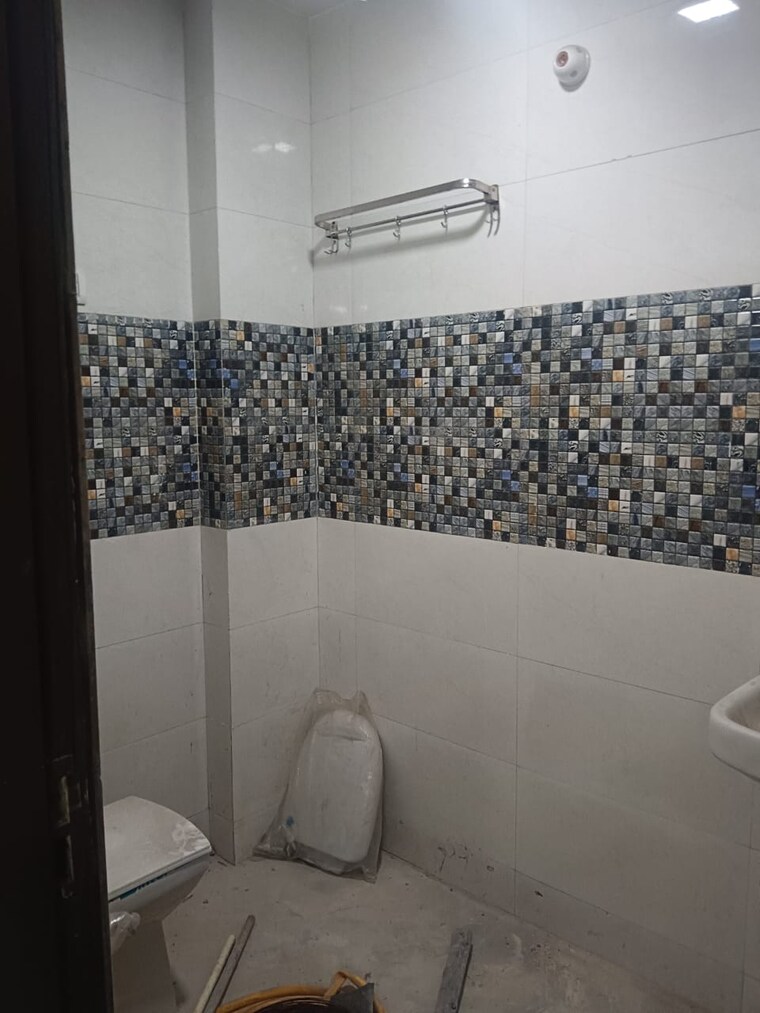 Master Bedroom, panchsheel vihar 3 Bedroom 900 Sq.Ft. Builder Floor In Panchsheel Vihar Delhi 9315235