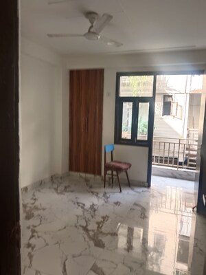 Room in 3 BHK Builder Floor at Panchsheel Vihar – for Sale
