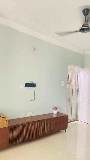 Furnished Amenities in 3 BHK Apartment at RK Lunkad Nisarg Nirmiti, Pimple Saudagar – for Rent