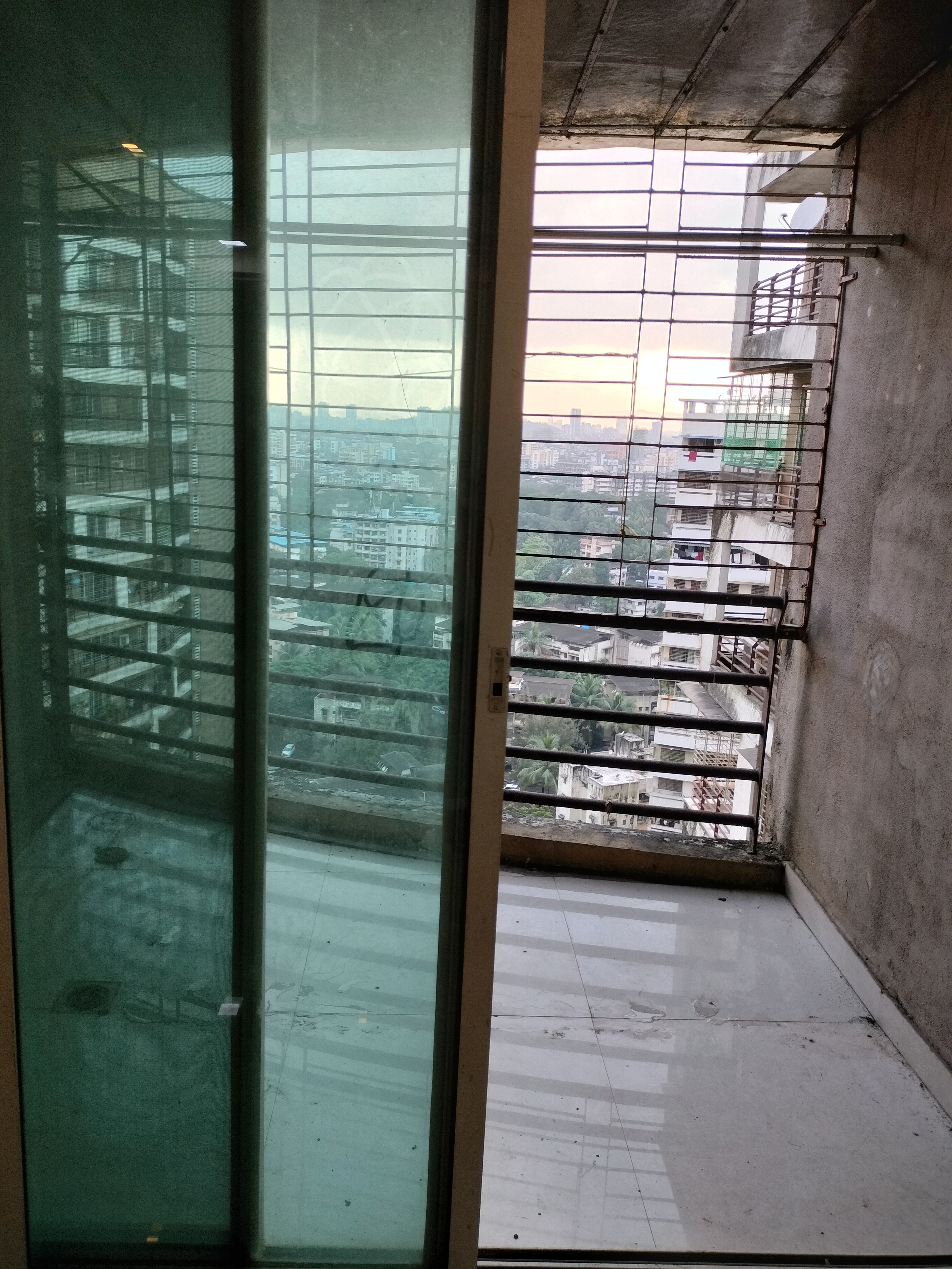 1 BHK + Pooja Room Apartment For Rent in Ajmera New Era