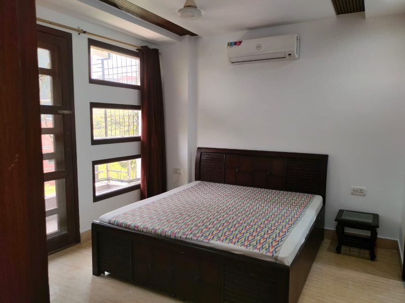 3 BHK Builder Floor For Rent in Kailash Colony Delhi 