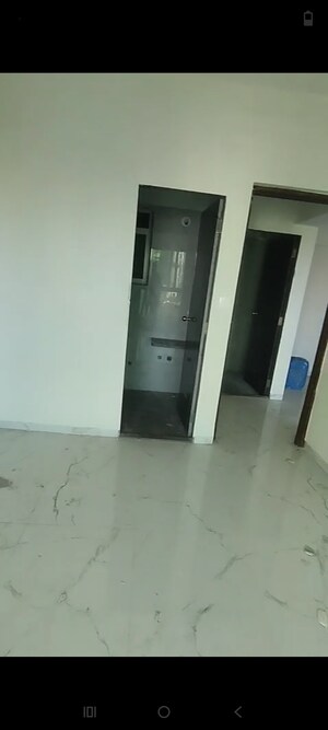 Furnished Amenities in 1 BHK Apartment at Tilak Nagar – for Rent