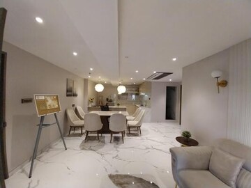 Team Area in 3 BHK Apartment at Lodha Primo, Parel – for Rent