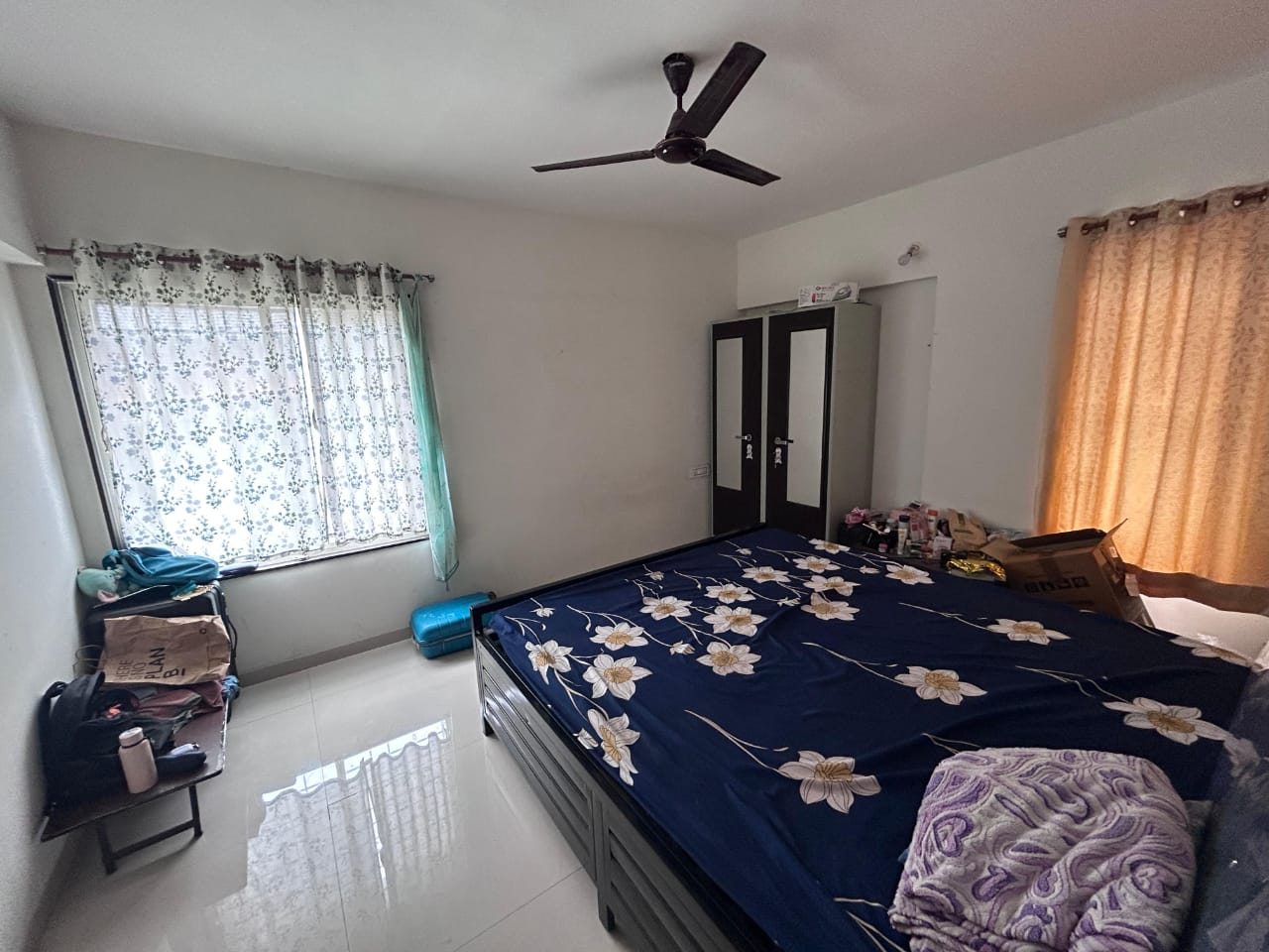 2 BHK Apartment For Rent in Mantra Monarch