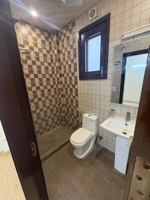 Attached Bathroom in 2 BHK Builder Floor at Kalkaji – for Rent