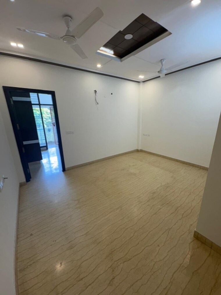 Living Room, kalkaji 2 Bedroom 1000 Sq.Ft. Builder Floor In Kalkaji Delhi 9315336