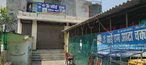  Shop For Rent in Delta I Greater Noida