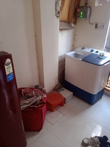 Furnished Amenities in 1 BHK Builder Floor at Lajpat Nagar – for Rent