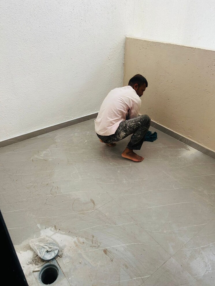  Parking, yuvraj-shivalay 2 Bedroom 700 Sq.Ft. Apartment In Chikan Ghar Thane 9315351