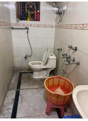 Master Bedroom in 4 BHK Builder Floor at Saket – for Rent