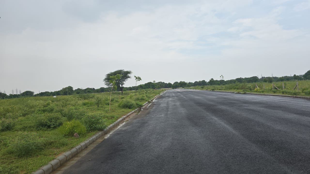 Plot For Sale in Prominent Swastik Greens