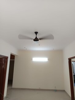 4 BHK + Servant Room Apartment For Sale in Vipul Greens