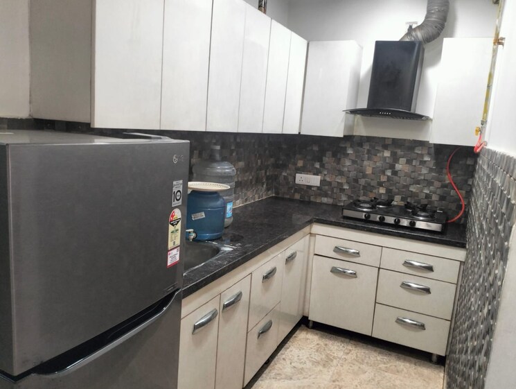 Kitchen, lajpat nagar 2 Bedroom 900 Sq.Ft. Builder Floor In Lajpat Nagar Delhi 9315392