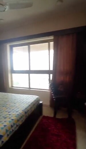Room in 3 BHK Apartment at L&T Emerald Isle, Powai – for Rent