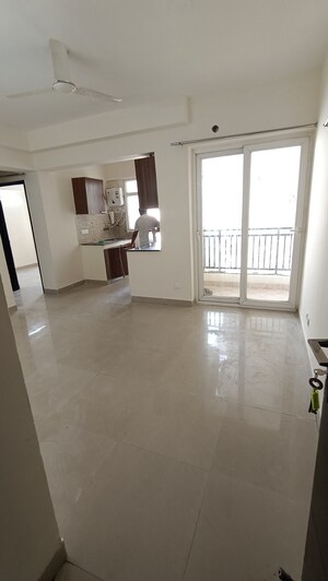 Room in 2 BHK Apartment at Sethi Max Royal, Sector 76 – for Sale