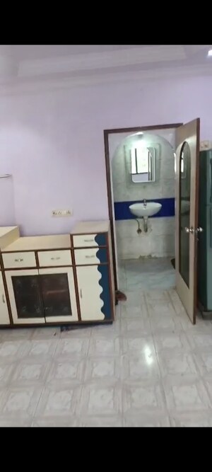 Bathroom in 1 BHK Apartment at Chembur – for Rent