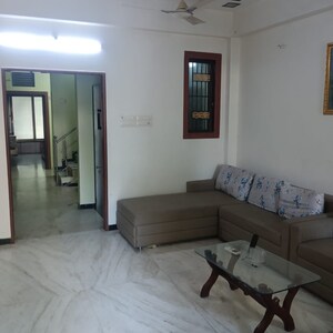 Bedroom in 5 BHK Apartment at Unnat Nagar CHS, Goregaon West – for Rent