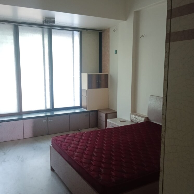 Room, unnat-nagar-chs 5 Bedroom 3000 Sq.Ft. Apartment In Goregaon West Mumbai 9315425