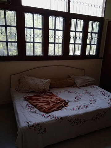 Bedroom in 2 BHK Builder Floor at Lajpat Nagar – for Rent