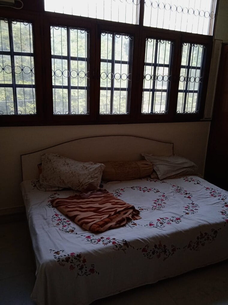 Bedroom, lajpat nagar 2 Bedroom 900 Sq.Ft. Builder Floor In Lajpat Nagar Delhi 9315431
