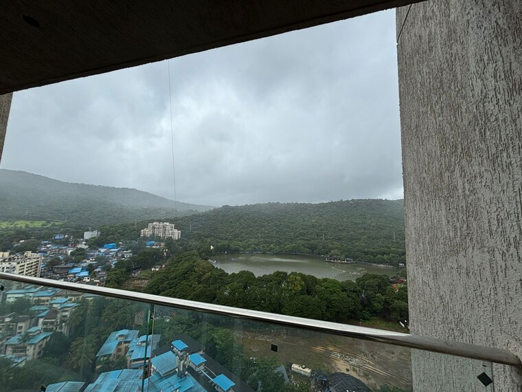Garden, neelkanth-lake-view 3 Bedroom 1239 Sq.Ft. Apartment In Pokhran Road No Two Thane 9315461