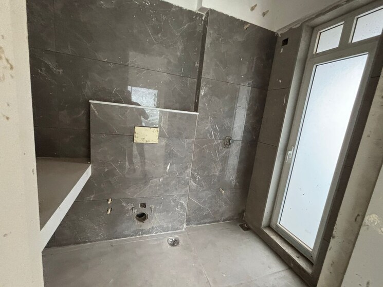 Bathroom, neelkanth-lake-view 3 Bedroom 1239 Sq.Ft. Apartment In Pokhran Road No Two Thane 9315461