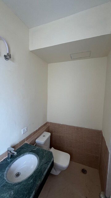 Furnished Amenities in 2 BHK Apartment at Jaypee Kensington Boulevard, Sector 131 – for Rent