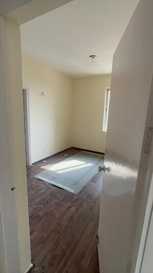 Bathroom in 2 BHK Apartment at Jaypee Greens Kosmos, Sector 134 – for Rent