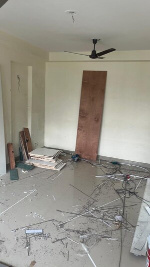 2 BHK Apartment For Rent in Jaypee Greens Kosmos, Sector 134