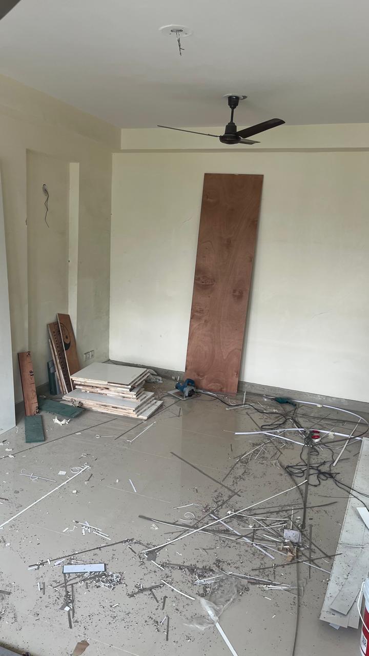 2 BHK Apartment For Rent in Jaypee Greens Kosmos