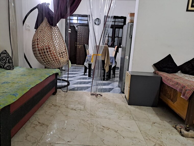 Room, jankipuram 2 Bedroom 1000 Sq.Ft. Independent House In Jankipuram Lucknow 9315486