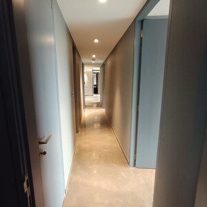 Building Lobby in 4 BHK Apartment at Lodha The Park Trump Tower, Kamala Mill – for Rent