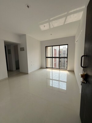 Room in 1 BHK Apartment at Lodha Palava Florea A To D, Dombivli East – for Rent