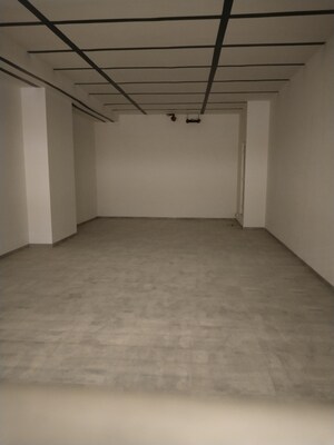 Room in  Shop at Aundh – for Rent