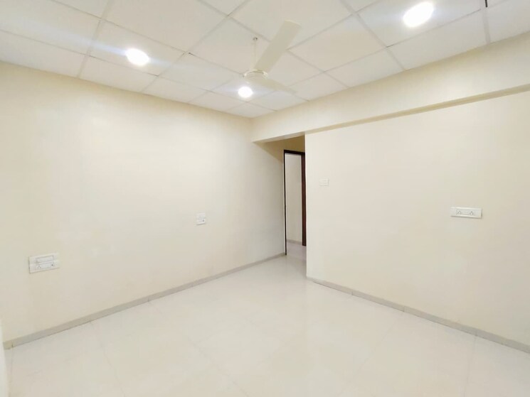 Room, baner Commercial Office Space 1790 Sq.Ft. In Baner Pune 9315540