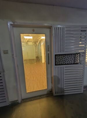 Building Lobby in 2 BHK Apartment at DDA Sunshine Apartments, Mayur Vihar Phase Iii – for Sale