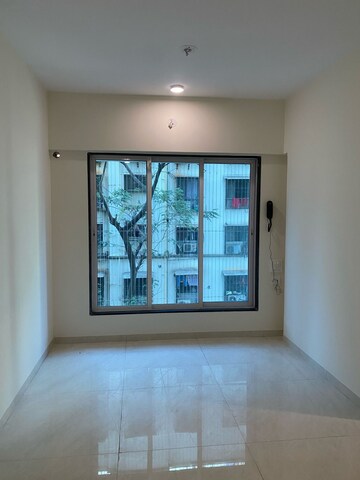 Room in 1 BHK Apartment at Hirani Om Sukhkarta Heights, Vikhroli East – for Rent