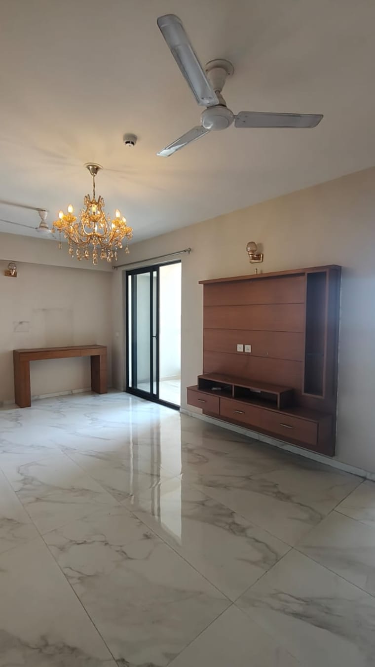 Room, m3m-corner-walk 2 Bedroom 1250 Sq.Ft. Apartment In Sector 74 Gurgaon 9315565