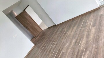 Furnished Amenities in 3 BHK Apartment at Mahindra Luminare, Sector 59 – for Sale