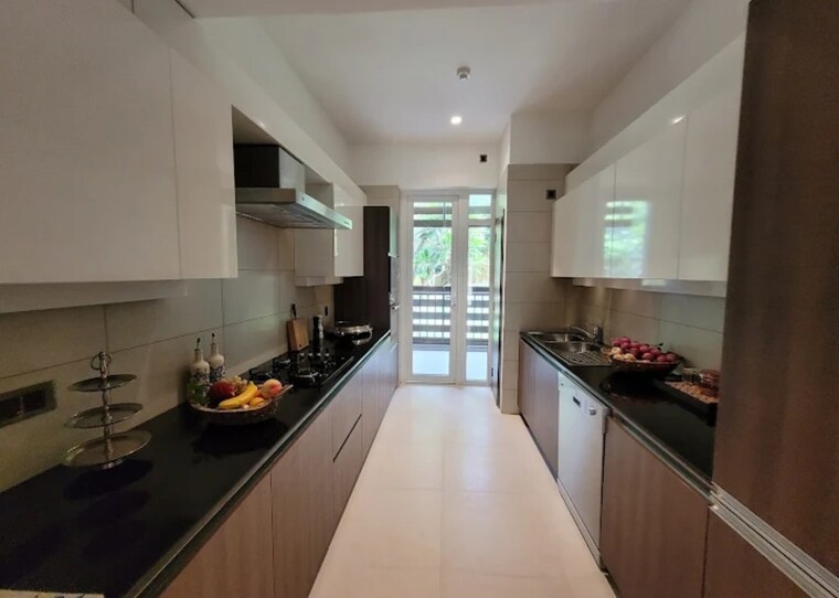 Kitchen, mahindra-luminare 4 Bedroom 3625 Sq.Ft. Apartment In Sector 59 Gurgaon 9315564