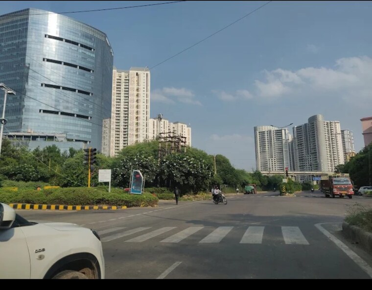Exterior View, dlf-the-belaire 4 Bedroom 4098 Sq.Ft. Apartment In Sector 54 Gurgaon 9315570