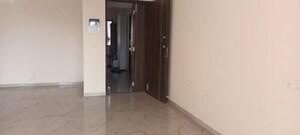 Room in 3 BHK Apartment at Malad West – for Sale